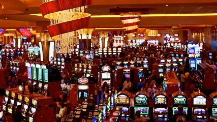 Accro aux jeux d’un casino en ligne : que faire ?